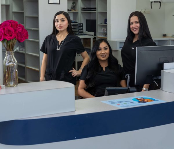 untitled-21 Dental Assistants